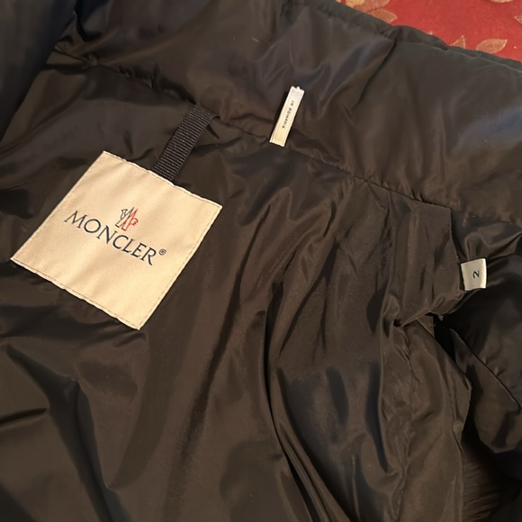 Moncler Ana Gilet all black puffer Vest size 2 - Picture 3 of 11